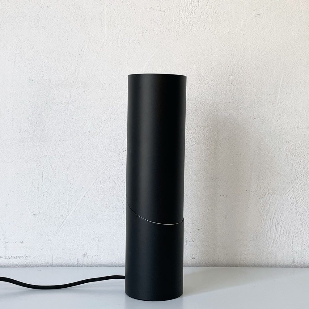レクリント LE KLINT ムタチオ MUTATIO テーブルランプ TABLE LAMP スチール 北欧 デンマーク 定価￥132,000- ★