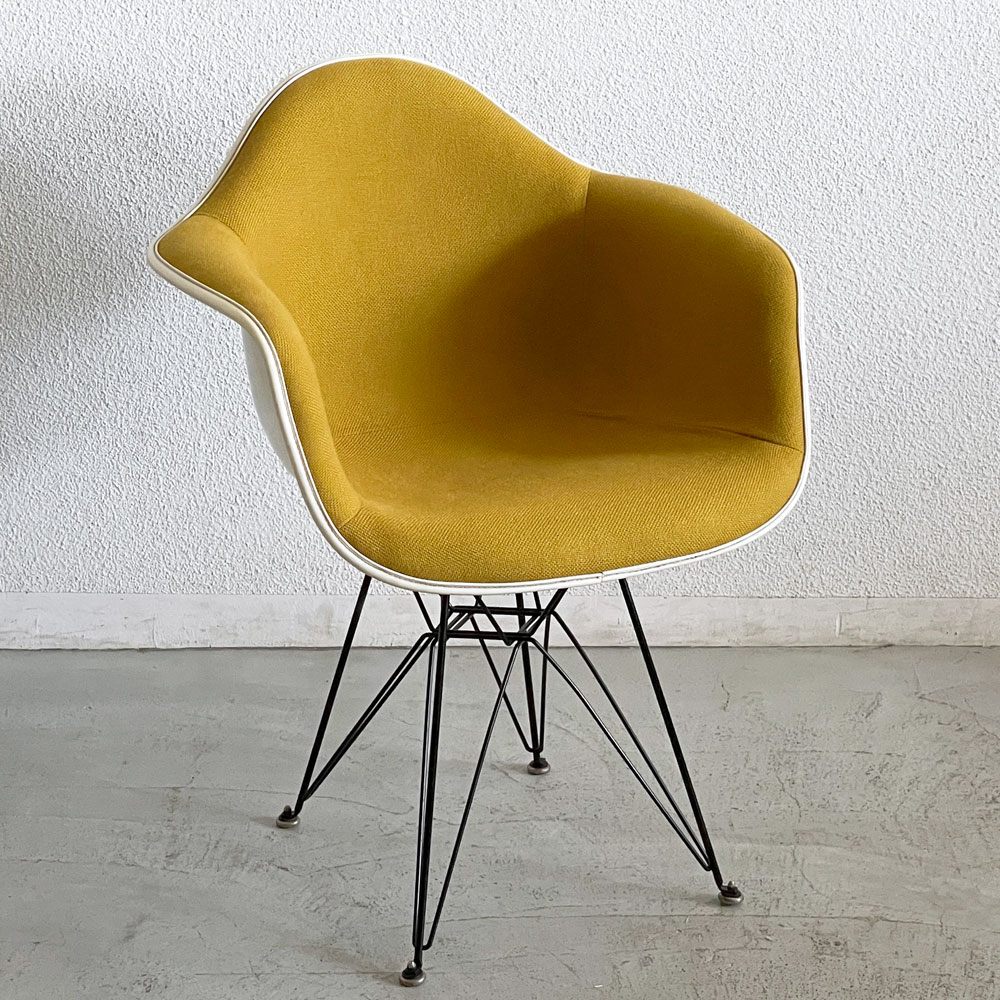ハーマンミラー Herman Miller MFS製 アームシェルチェア FRP アプホルスター エッフェルベース ミッドセンチュリー イームズ ビンテージ 現状品 ◇