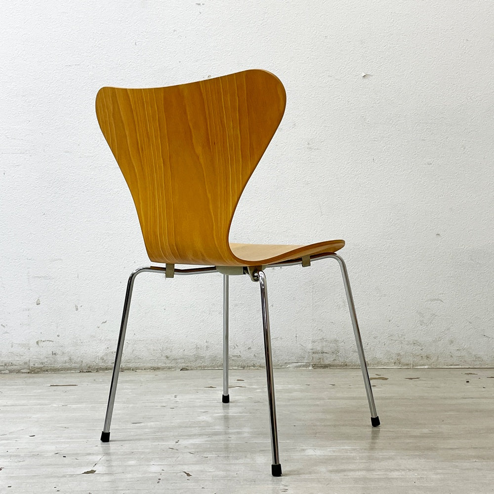 フリッツハンセン Fritz Hansen セブンチェア ビーチ材 ナチュラル アルネ・ヤコブセン Arne Jacobsen スタッキング デンマーク 北欧家具 B ●