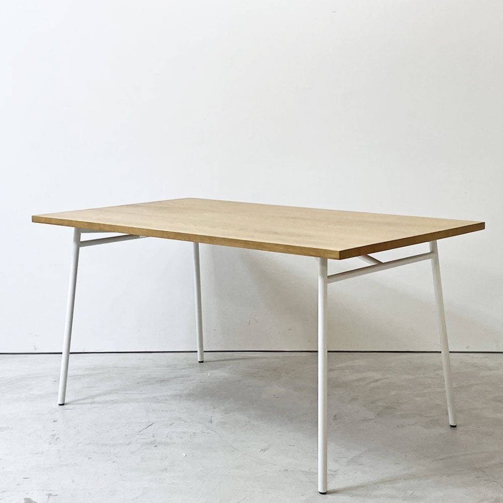 イデー IDEE マタン MATIN ダイニングテーブル オーク無垢材 スチールレッグ ナチュラル W140cm 澁谷一星 ●