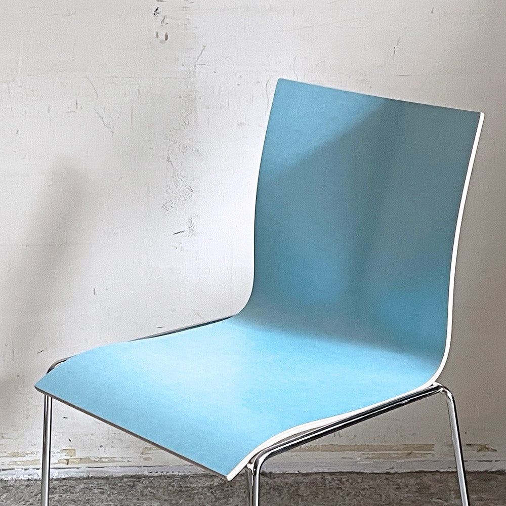 エンゲルブレヒト Engelbrechts チャリック CHAIRIK 107 ダイニングチェア スタッキング そり足 アイスブルー 未使用品 デンマーク A ■