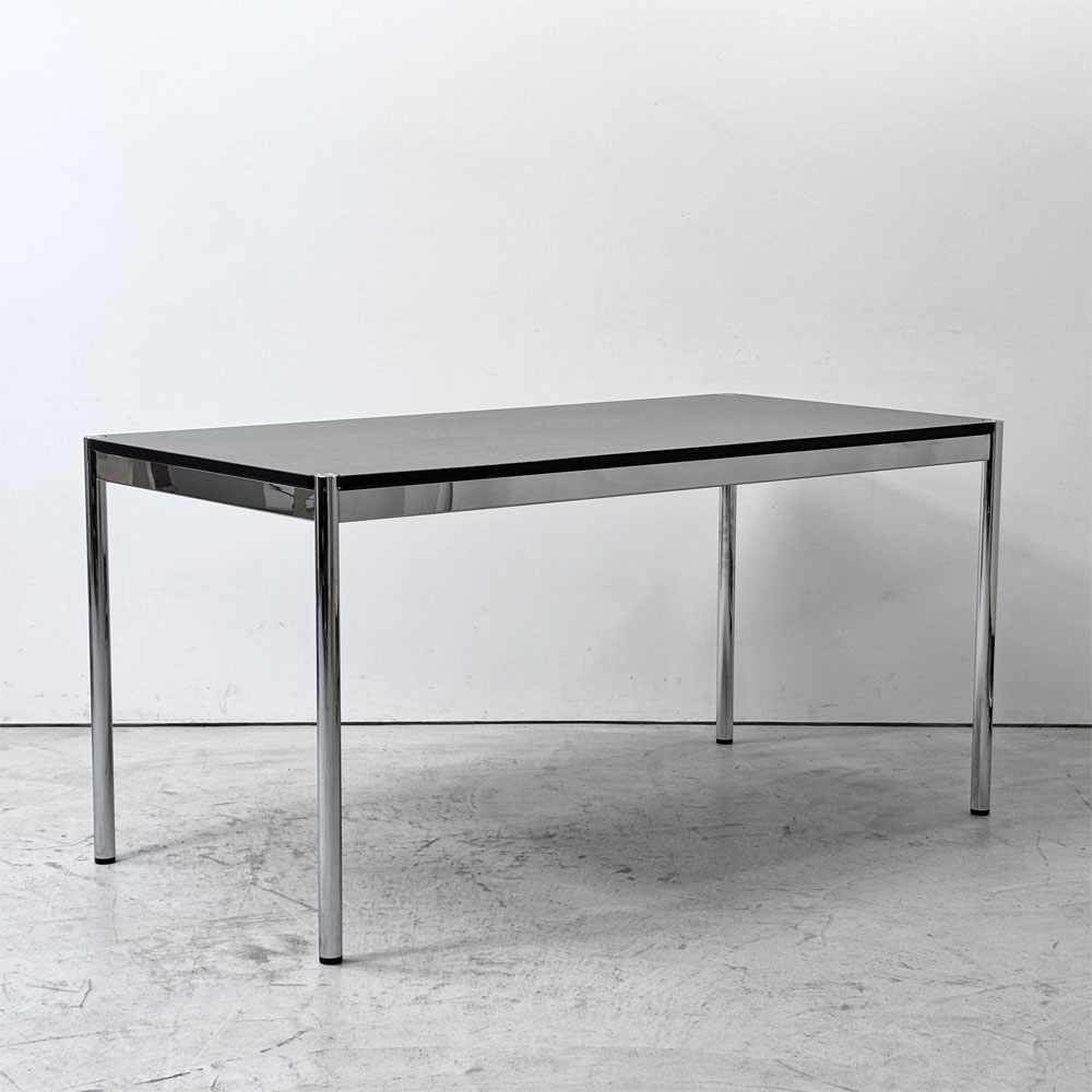 USMモジュラーファニチャー USM Haller USMハラーテーブル ワーキングデスク ダイニングテーブル オーク材 アジャスター付き ブラック W150×D75×H72cm ●