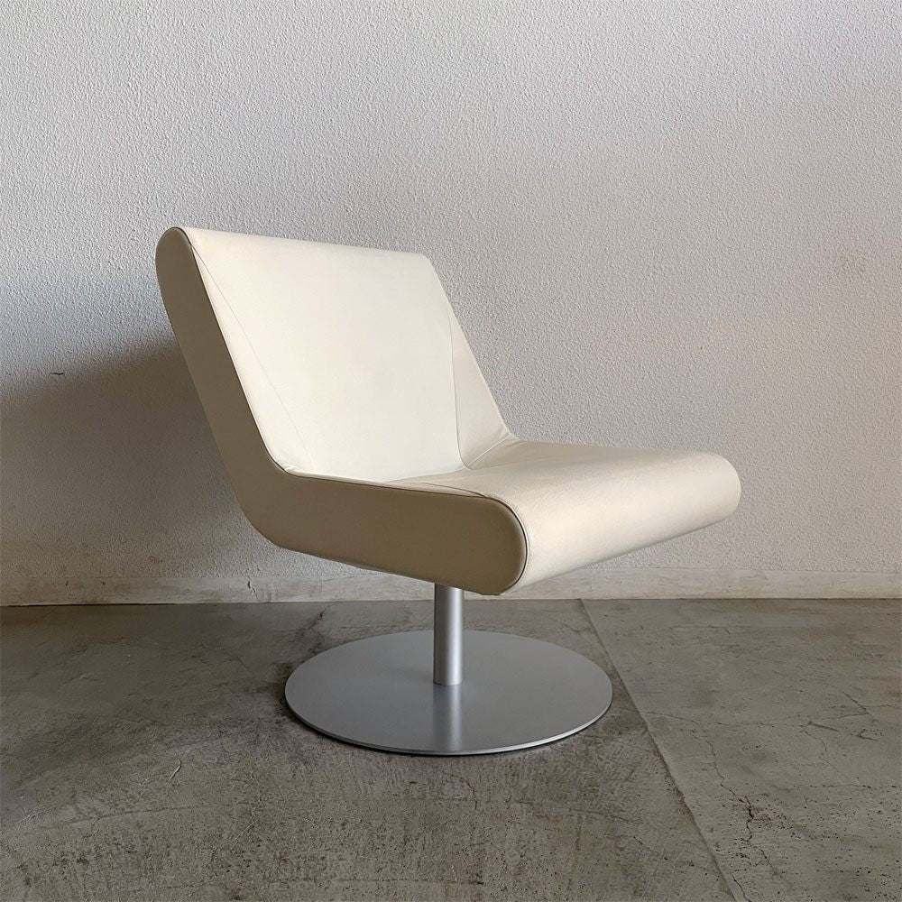 カッシーナイクスシー Cassina ixc. ブーメラン プリュス ラウンジ スウィベル チェア BOOMERANG PLUS グエナエル・ニコラ 希少廃番モデル 38.5～40.7万円の品 C 〓