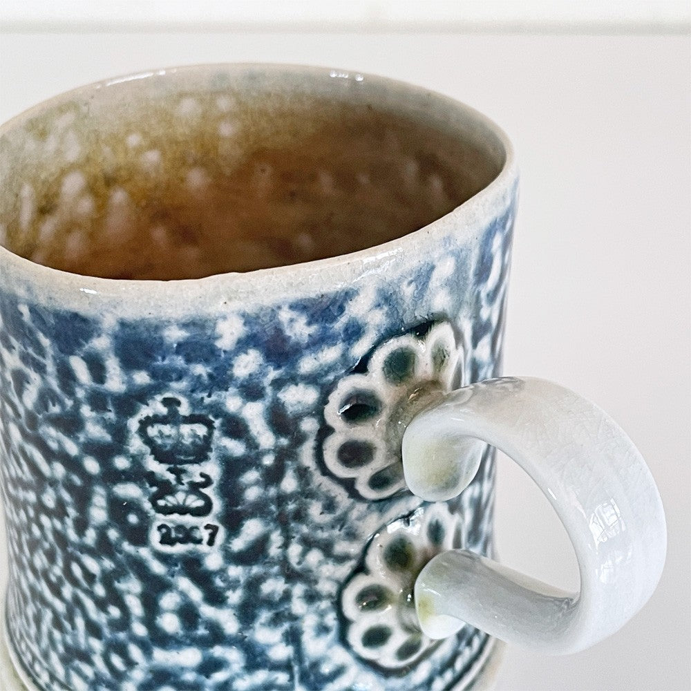 スティーブ・ハリソン Steve Harrison マグカップ ブルー系 ソルトグレーズ ARTS&SCIENCE取扱 2007年 希少 現代作家 ■