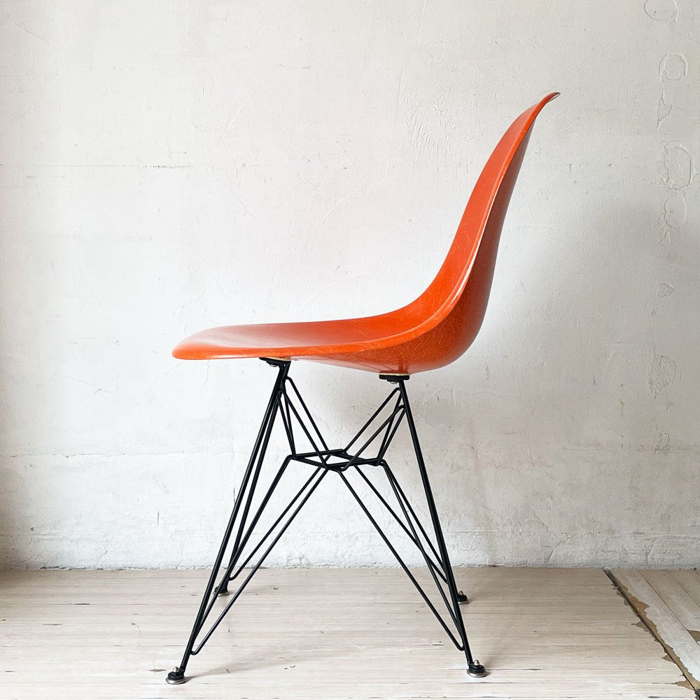 ハーマンミラー Herman Miller サイドシェルチェア 現行 FRP オレンジ エッフェルベース イームズ ★