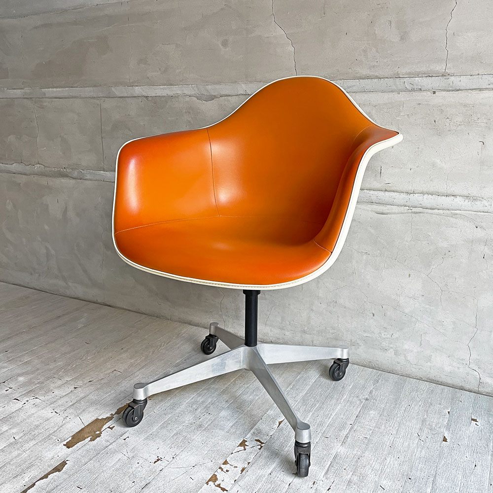ハーマンミラー Herman Miller アームシェルチェア セカンド 2nd ビンテージ ナウガレザー オレンジ FRP パーチメント コントラクトキャスターベース イームズ ミッドセンチュリー ♪