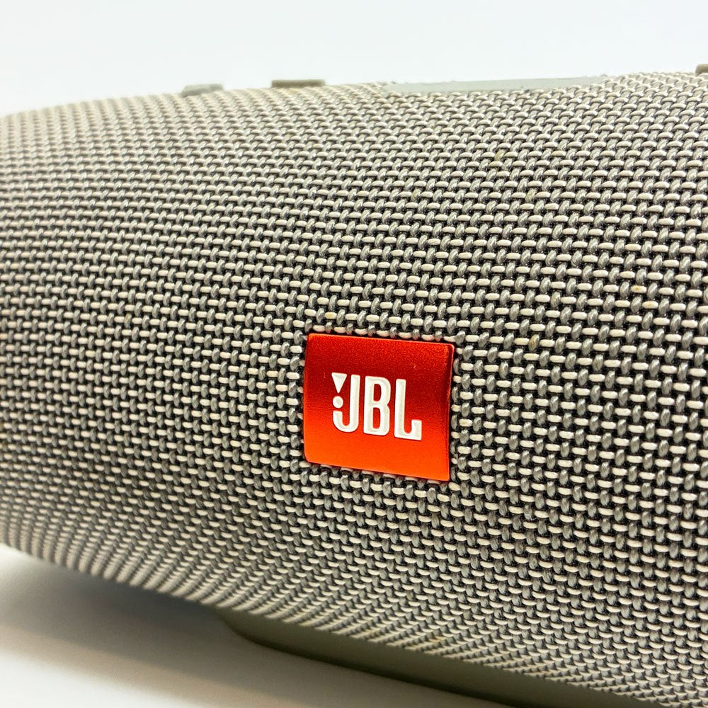 JBL チャージ3 CHARGE3 Bluetooth ポータブルスピーカー 内蔵バッテリー 防水 グレー アダプタ付属 ★