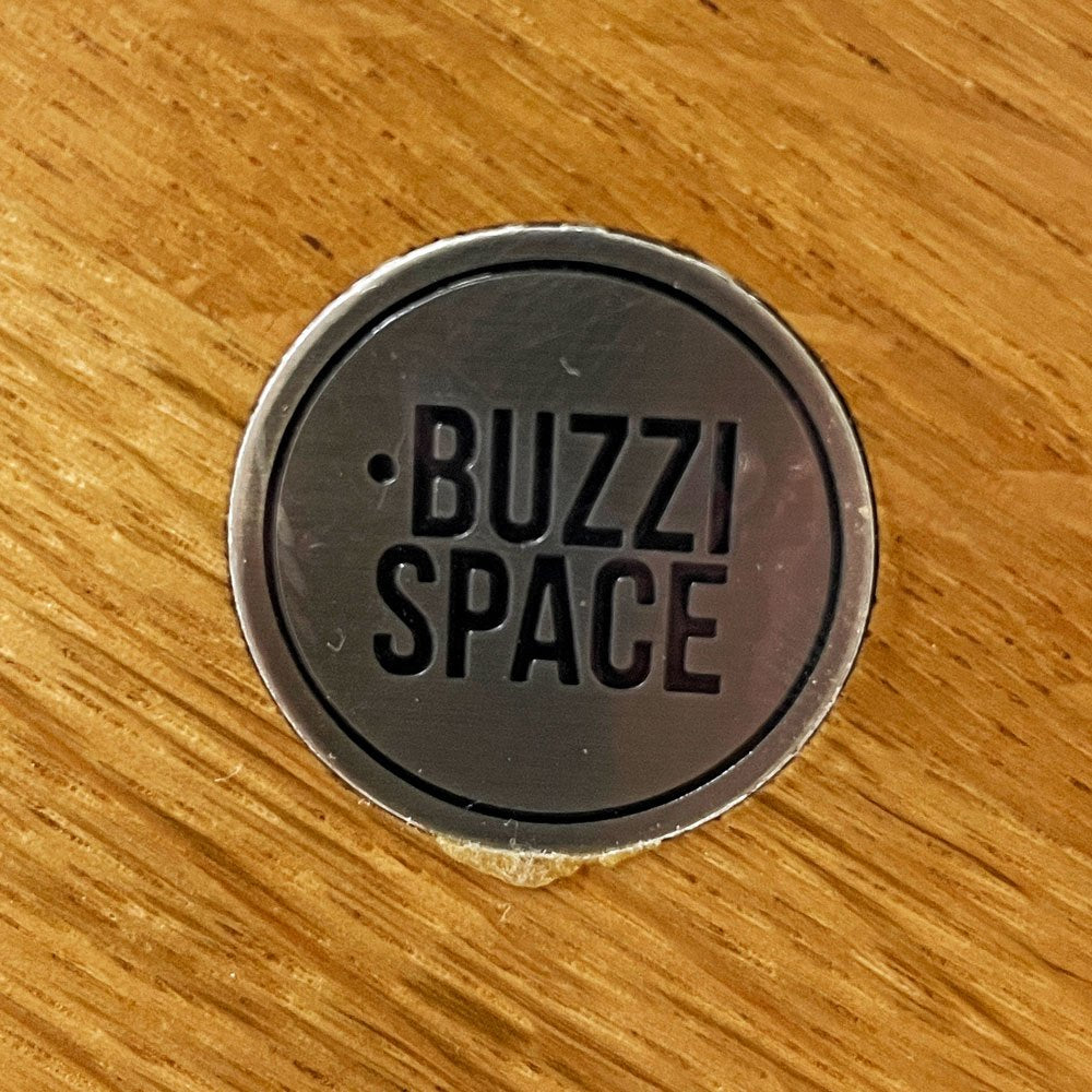 バジースペース BuzziSpace BuzziMilk バジーミルク スツール Φ40 ファブリック ベルギー 北欧モダン A ●