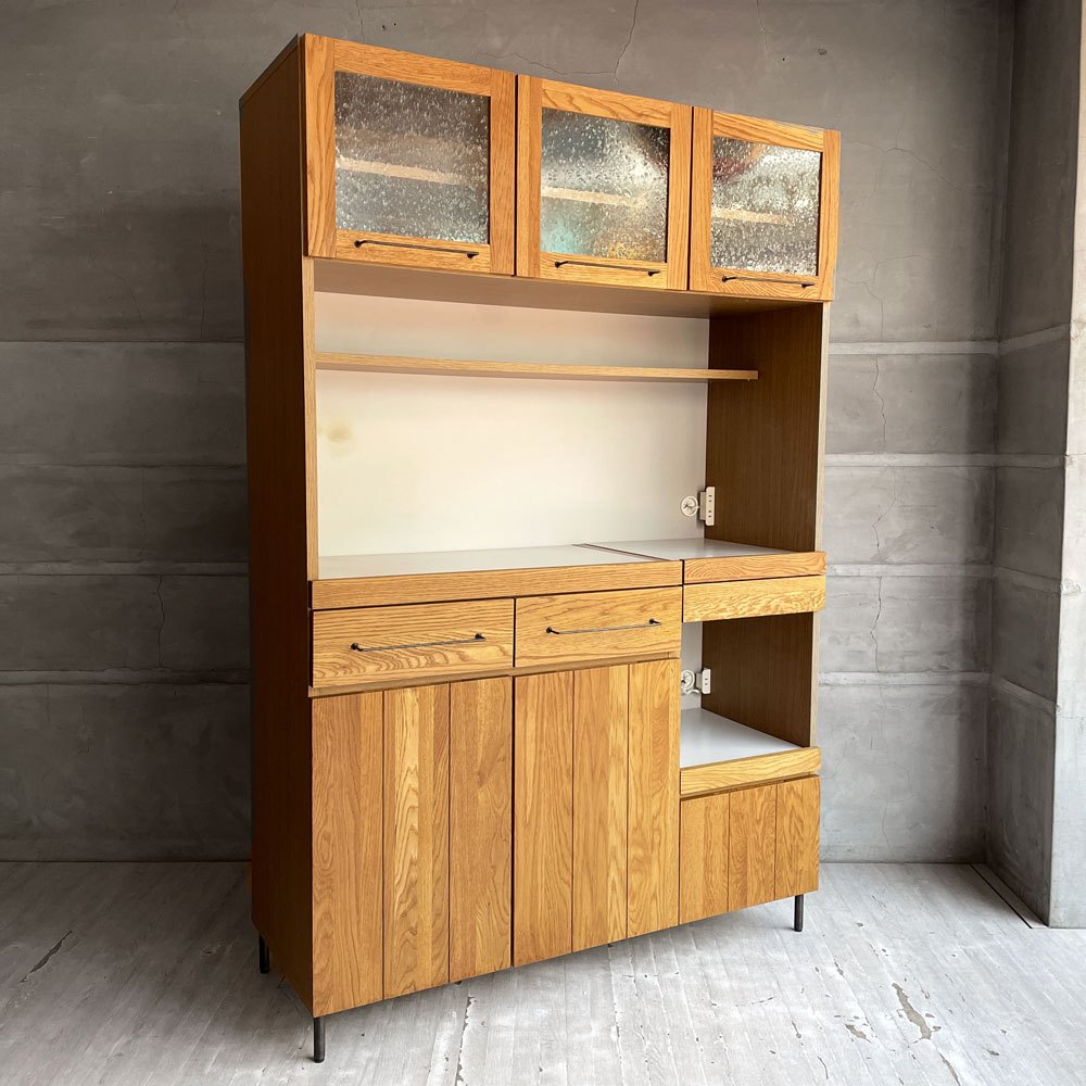 アデペシュ a.depeche カデル cadeal キッチンボード 1200 食器棚 オーク材 泡ガラス コンセント付 定価¥173,800-♪