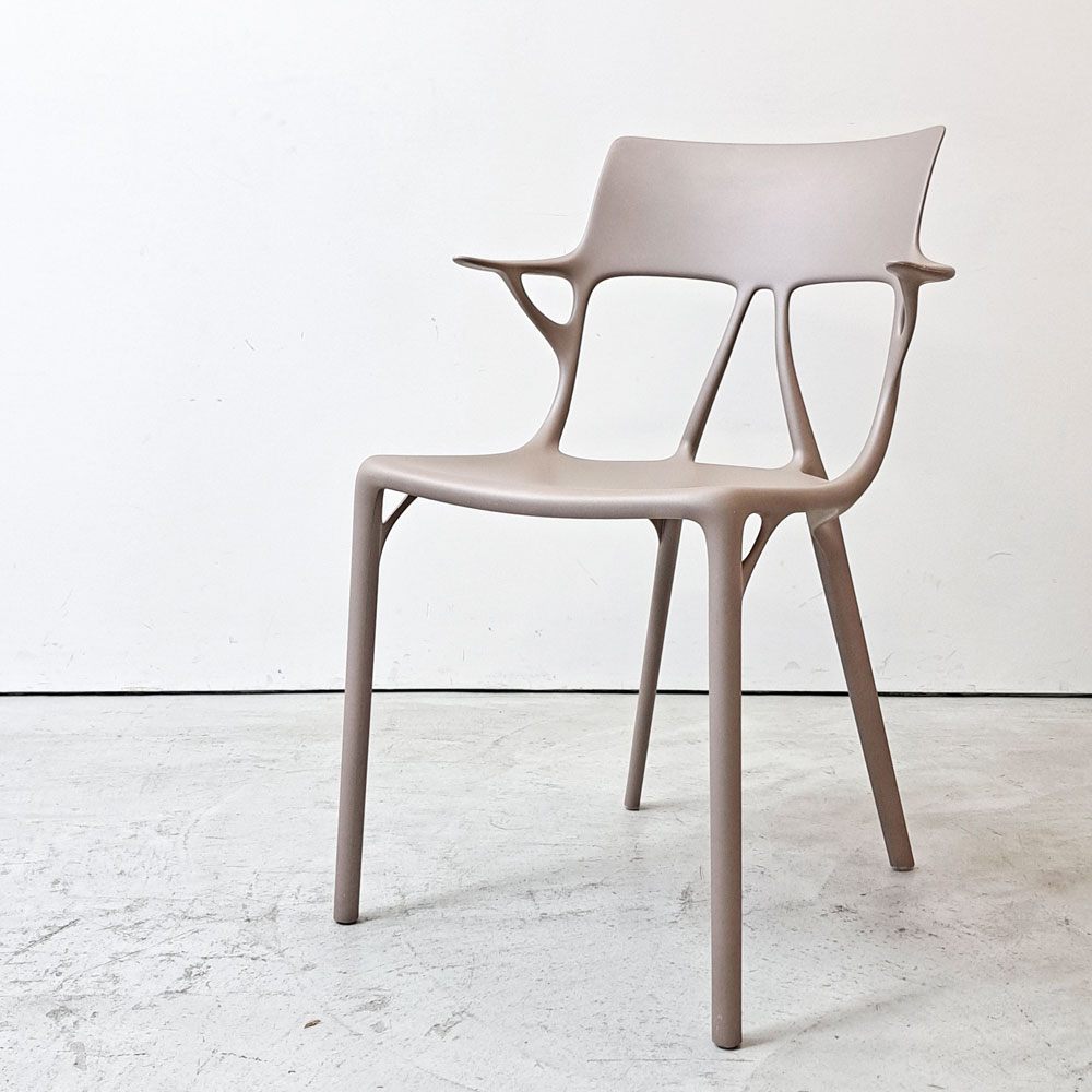 カルテル Kartell エーアイ A.I. チェア ダイニングチェア サイドチェア グレイ ポリプロピレン フィリップ・スタルク イタリアモダン ●