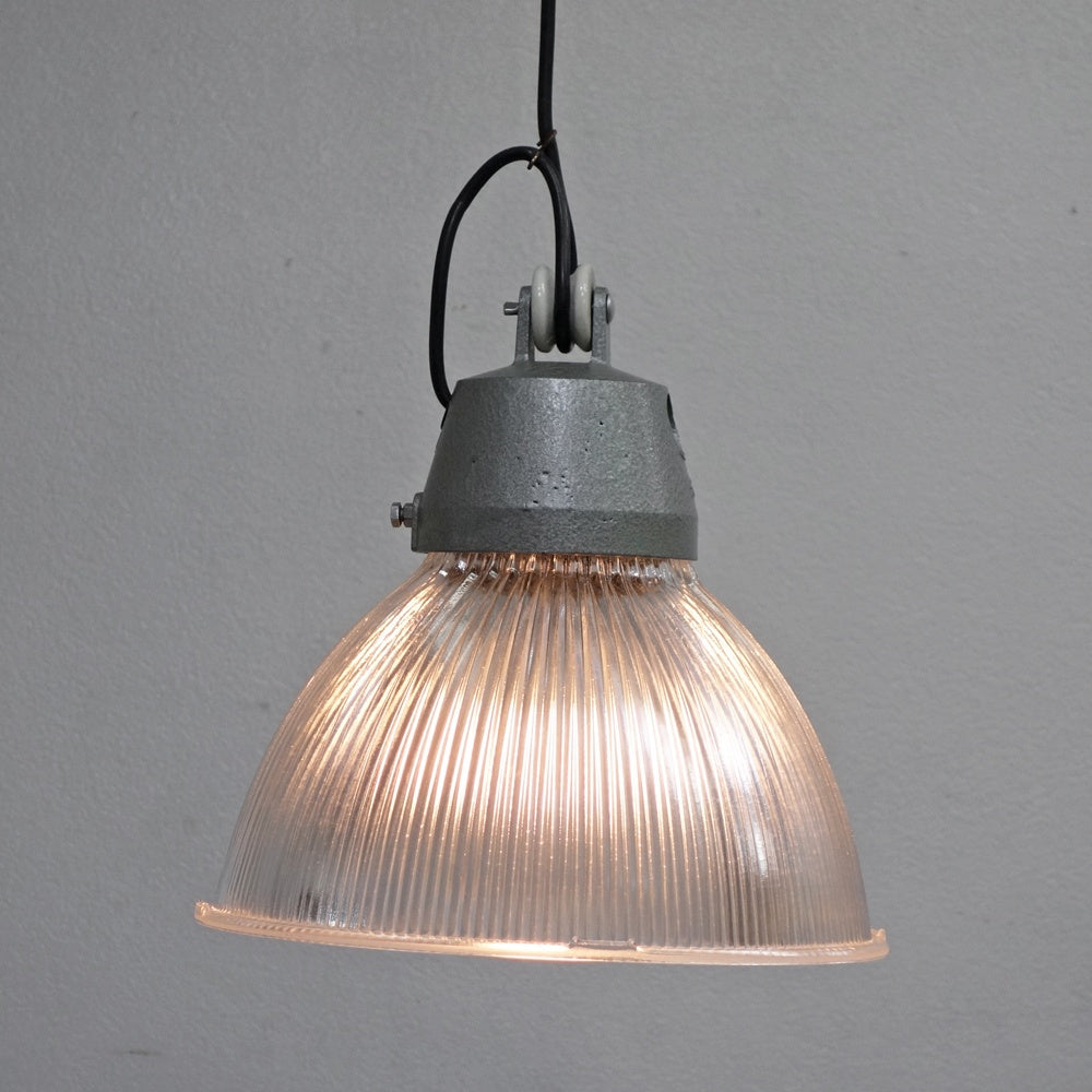 ビンテージスタイル Vintage Style ガラスシェード ペンダントライト ダイナーランプ インダストリアルデザイン ●