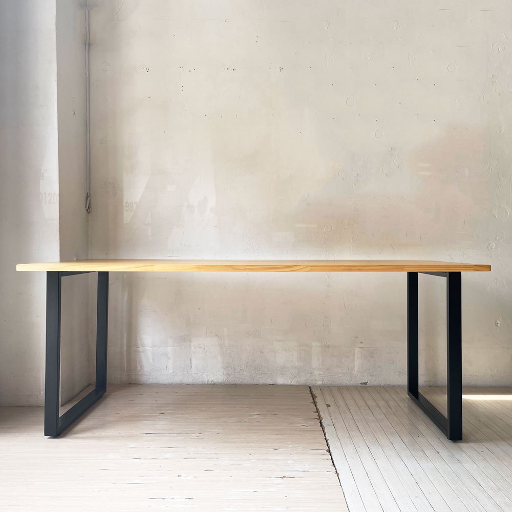 かなでもの KANADEMONO ザ・テーブル THE TABLE デスク パイン無垢材 W180cm スチール スクエアレッグ ブラック ★