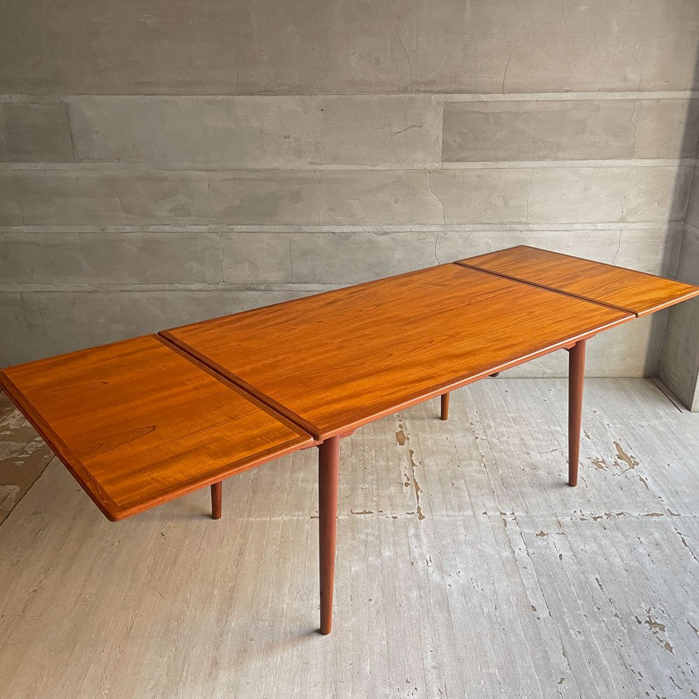 アンドレアス・タック Andreas Tuck エクステンション ダイニングテーブル AT312 伸長式 拡張 チーク材 ハンス・Ｊ・ウェグナー デンマークビンテージ 北欧家具 ♪