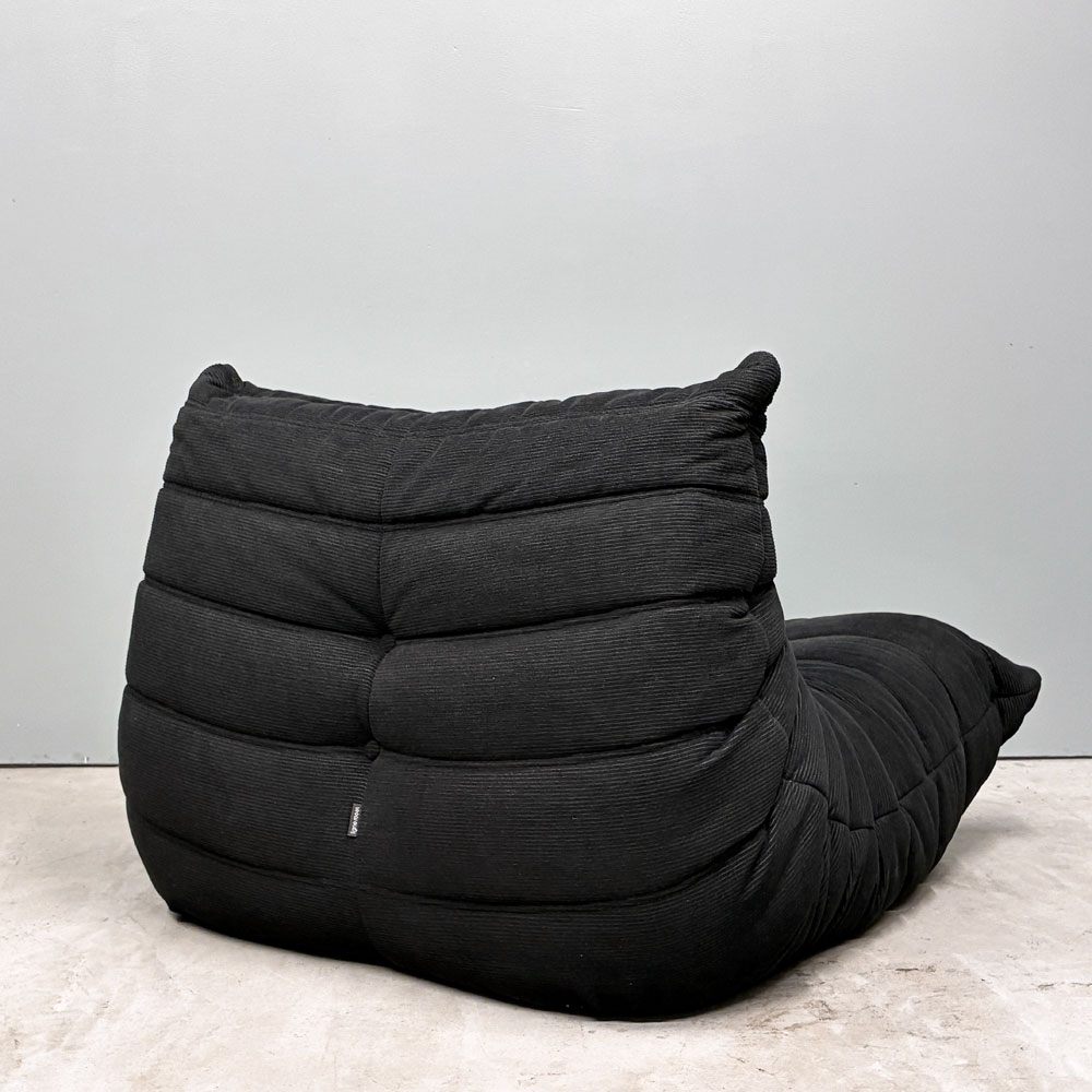 リーンロゼ ligne roset トーゴ TOGO 1Pソファ 1人掛けソファ ファブリック ミッシェル・デュカロワ Michel Ducaroy フランス  参考価格￥242.000-  ◎