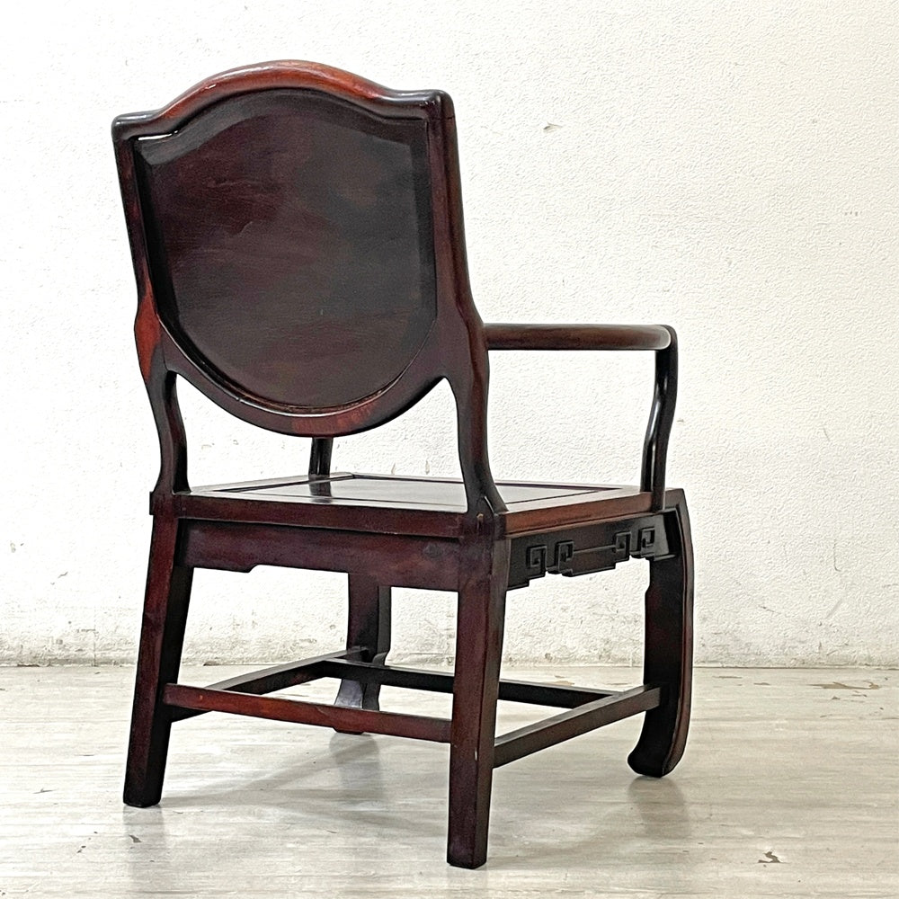 唐木家具 無垢材 龍紋彫刻 肘付き椅子 アームチェア 中国家具 伝統工芸 飾り彫り A●