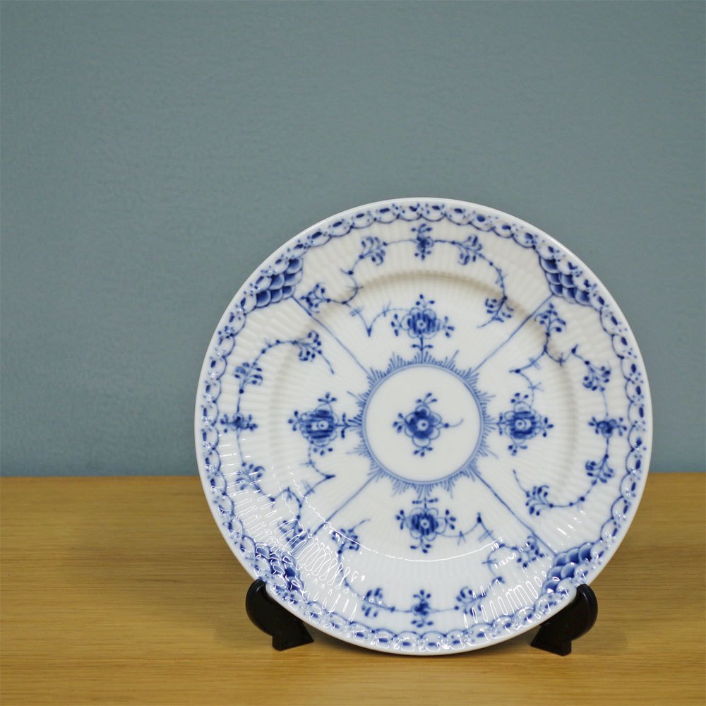 ロイヤルコペンハーゲン ROYAL COPENHAGEN ブルーフルーテッド ハーフレース プレート 17cm 北欧食器 A ◎