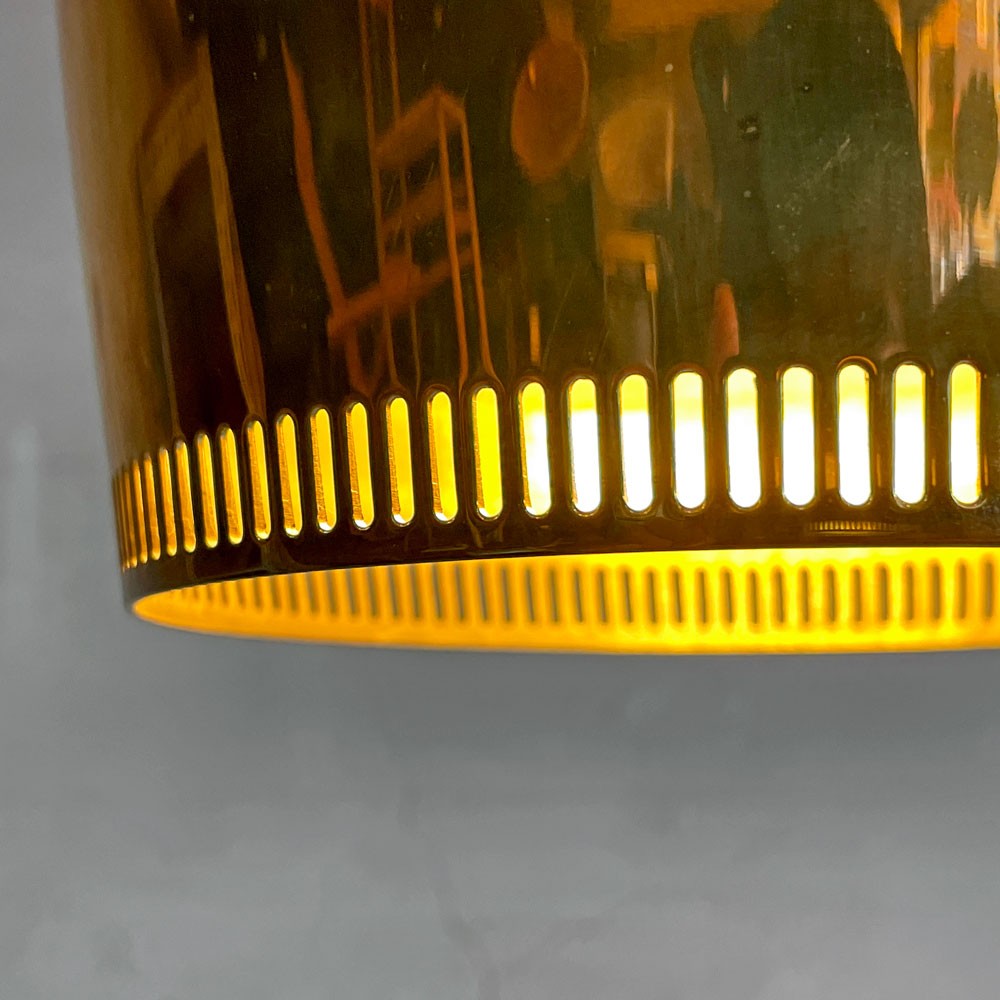 アルテック artek A330S ペンダントライト ゴールデンベル GOLDEN BELL サヴォイ アルヴァ・アアルト Alvar Aalto 北欧照明 定価￥88,000- ♪