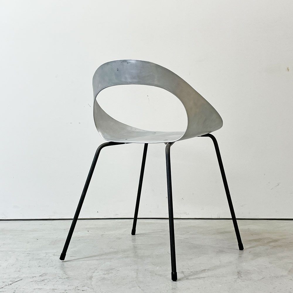 ニューデイズ ファクトリー NEWDAYS FACTORY アルミチェア DARUMA Chair 達磨型の椅子 アルミキャスト × アイアン脚 インダストリアル ●