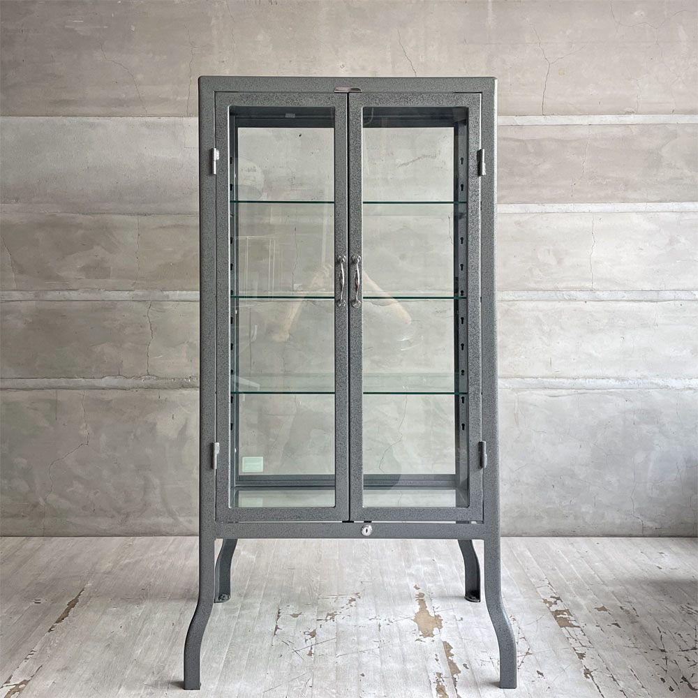 ダルトン DULTON ドクターキャビネット Doctor cabinet S ケビント キュリオケース ディスプレイラック 飾り棚 ガラス スチール 鍵欠品 定価 ¥ 96,800- 現状品 ♪