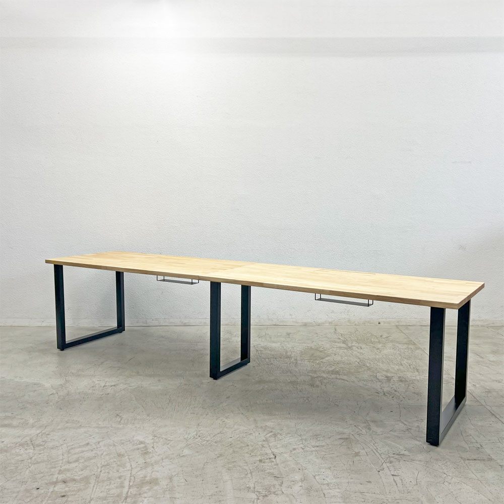 かなでもの KANADEMONO ザ・テーブル THE TABLE デスク ラバーウッド無垢材 W300 x D70cm スチール スクエアレッグ ブラック 配線孔 〓