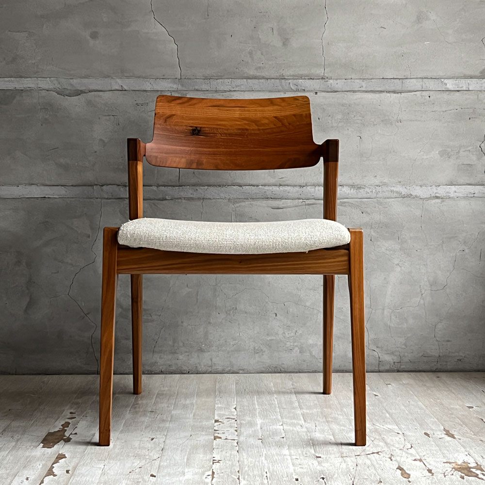 冨士ファニチア FUJI FURNITURE コティ Koti アームレスチェア ウォールナット材 カバーリング ファブリック ハーフアーム 北欧スタイル D04520N 定価￥117,700～ A ♪
