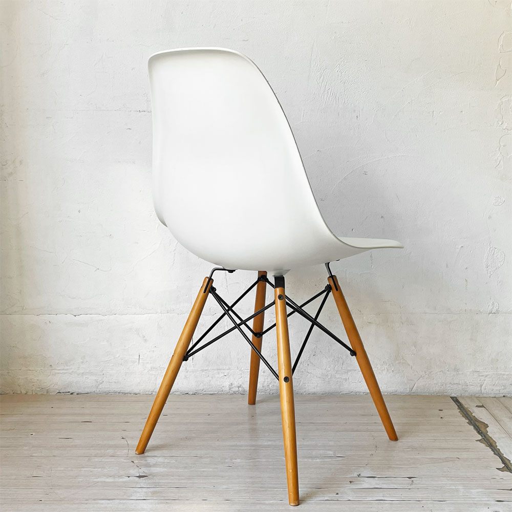 ハーマンミラー Herman Miller サイドシェルチェア ポリプロピレン ホワイト ドゥエルレッグ C&R イームズ ミッドセンチュリー B ★