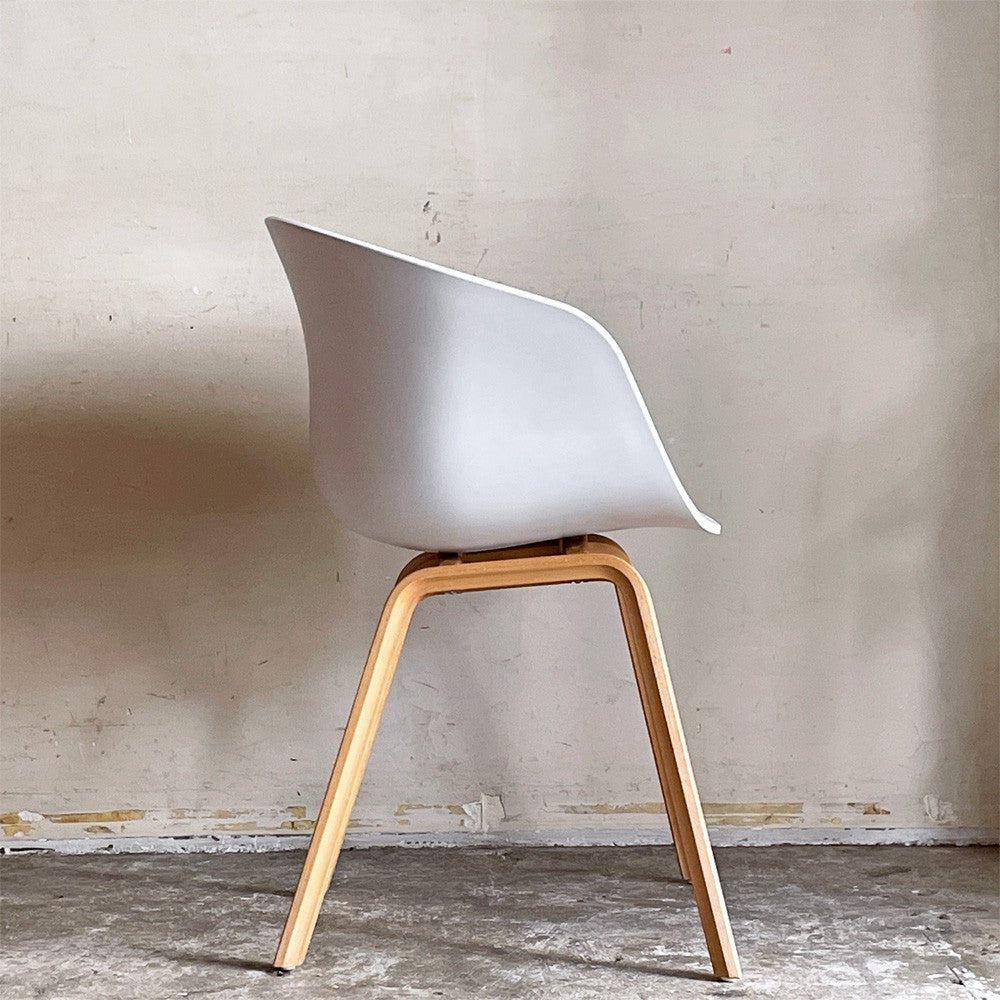 ヘイ HAY アバウト ア チェア ABOUT A CHAIR AAC22 アームチェア ダイニングチェア ホワイト ヒー・ウェリング 北欧モダン デンマーク A ■