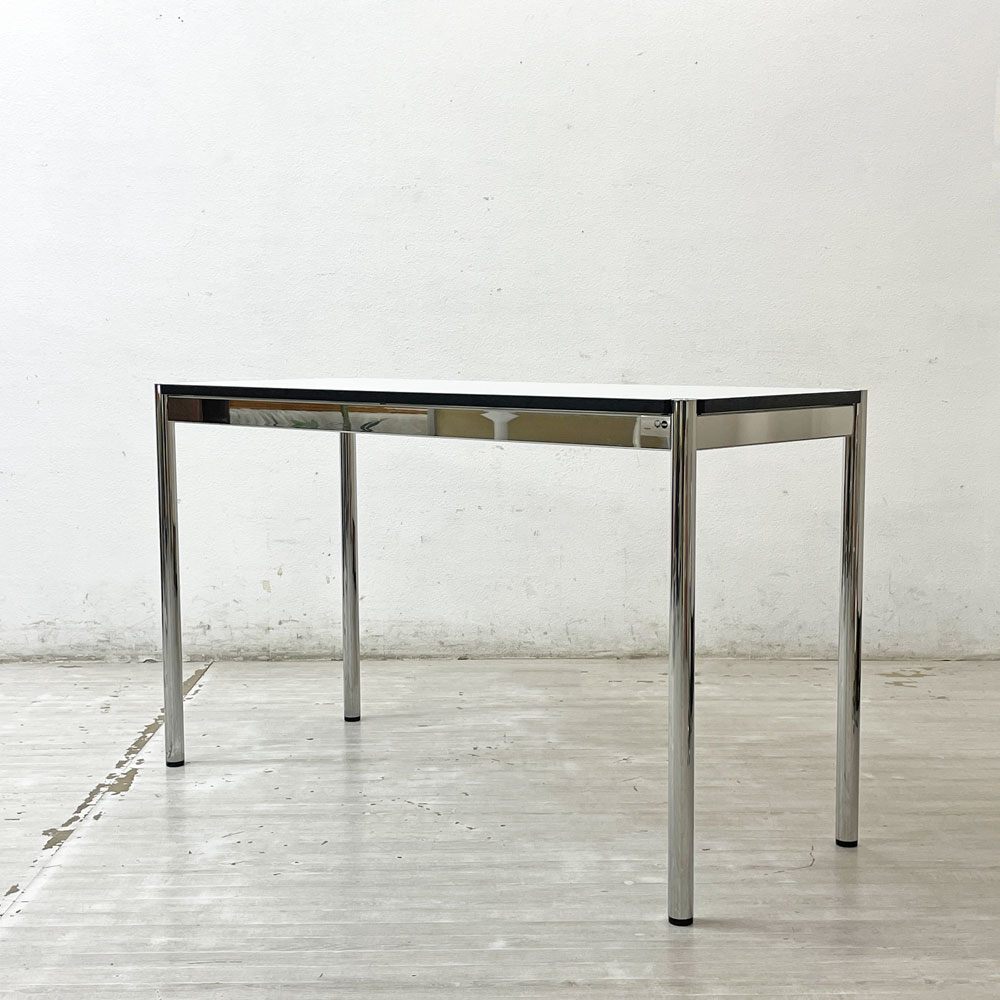 USMハラー USM Haller モジュラーファニチャー ハラーテーブル ワーキングデスク W125×D50cm カスタムオーダーサイズ ホワイト アジャスター 高さ調整機能付き モダンデザイン 定価161,641円 ●