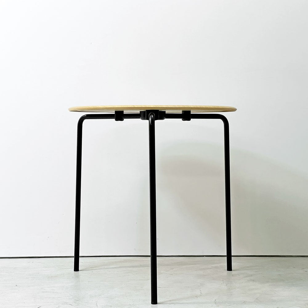 エンゲルブレヒト Engelbrechts ケヴィ KEVI 2010 ダイニングテーブル オーク材 プライウッド カフェテーブル 70cm 3本脚 ヨルゲン・ラスムッセン デンマーク 未使用品 B ●