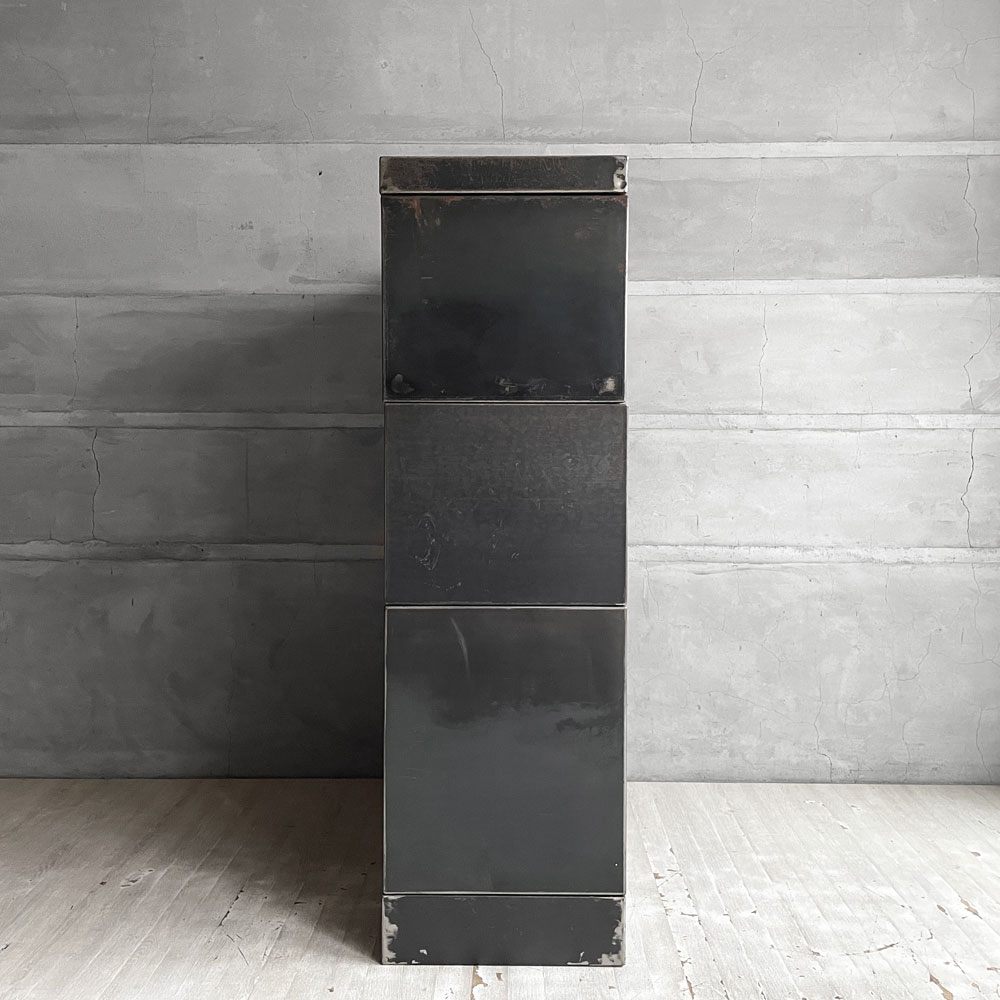 ジャーナルスタンダードファニチャー journal standard Furniture クリスティー CHRYSTIE スタッキングキャビネット3段 アイアン OPEN MODULE Sサイズ 2個 / Lサイズ 1個 + TOP&BOTTOM 合計定価￥112,200- ♪