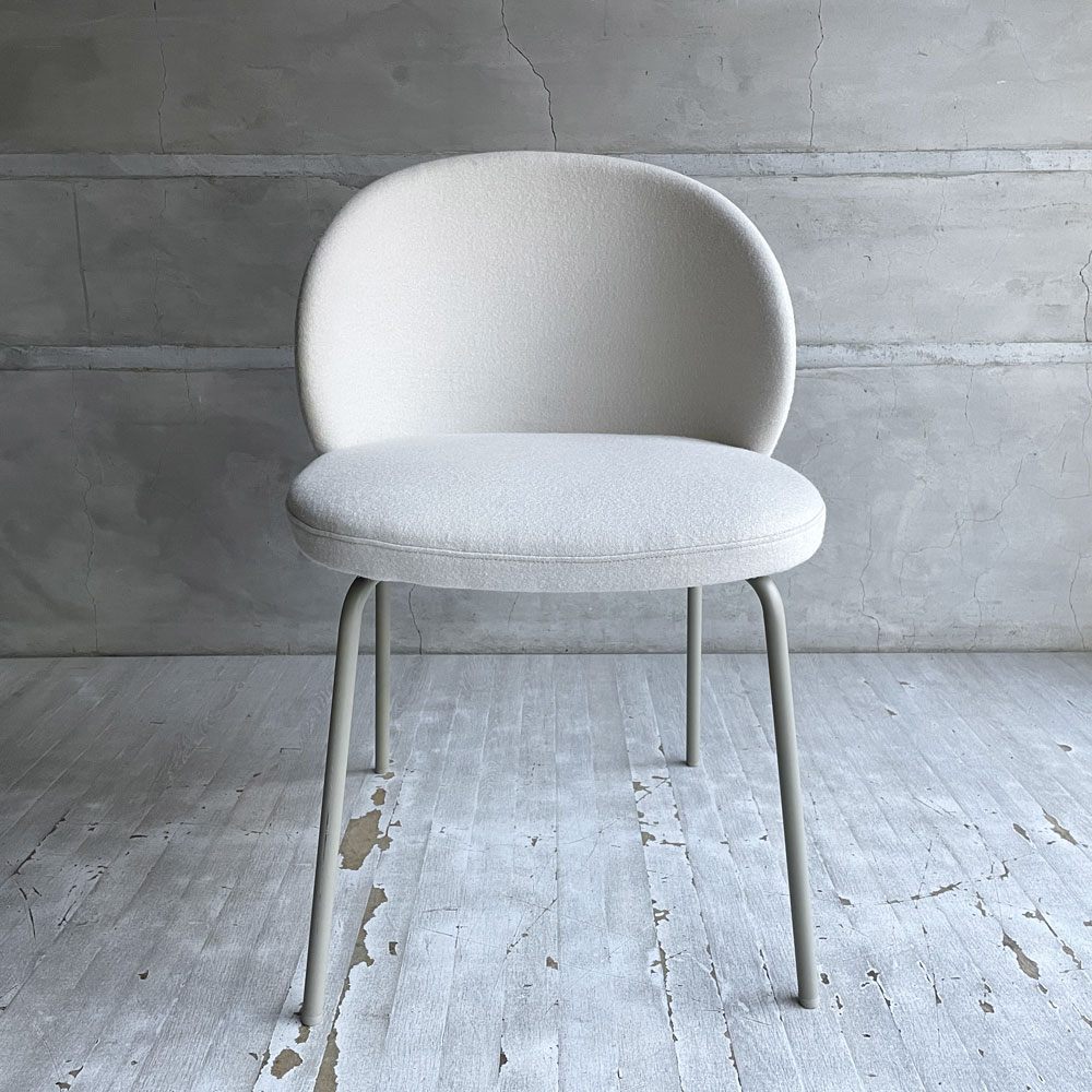 ボーコンセプト BoConcept プリンストン Princeton ダイニングチェア ベージュ ファブリック メタル脚 マットアッシュグレーラッカー仕上げ ♪