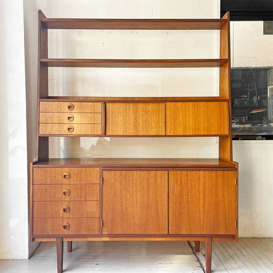 スウェーデンビンテージ Swedish Vintage チーク材 キャビネット シェルフ ハイタイプ 4スライドドア＋7ドロワー デスク W136cm 鍵付き 北欧 ★