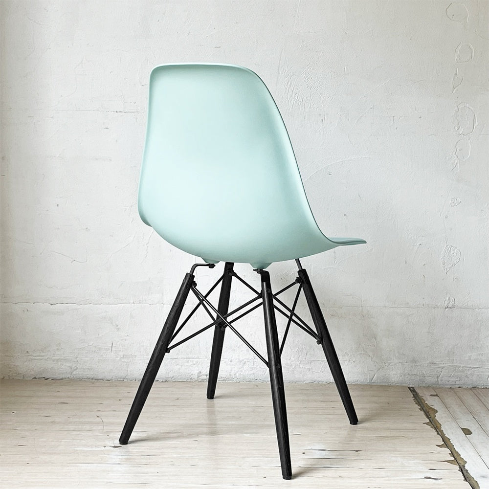 ハーマンミラー HermanMiller サイドシェルチェア ドゥエルレッグ DSW アクアスカイ × エボニー ポリプロピレン製 イームズ ミッドセンチュリー ★
