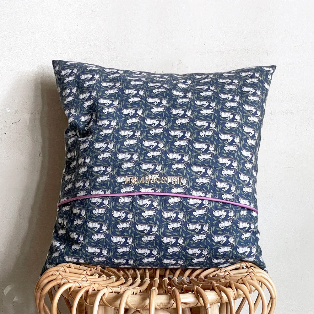 ママカロン ma.macaron クッション babydoll うさぎ 横振り刺繍 45cm 刺繍作家 現代作家 ■