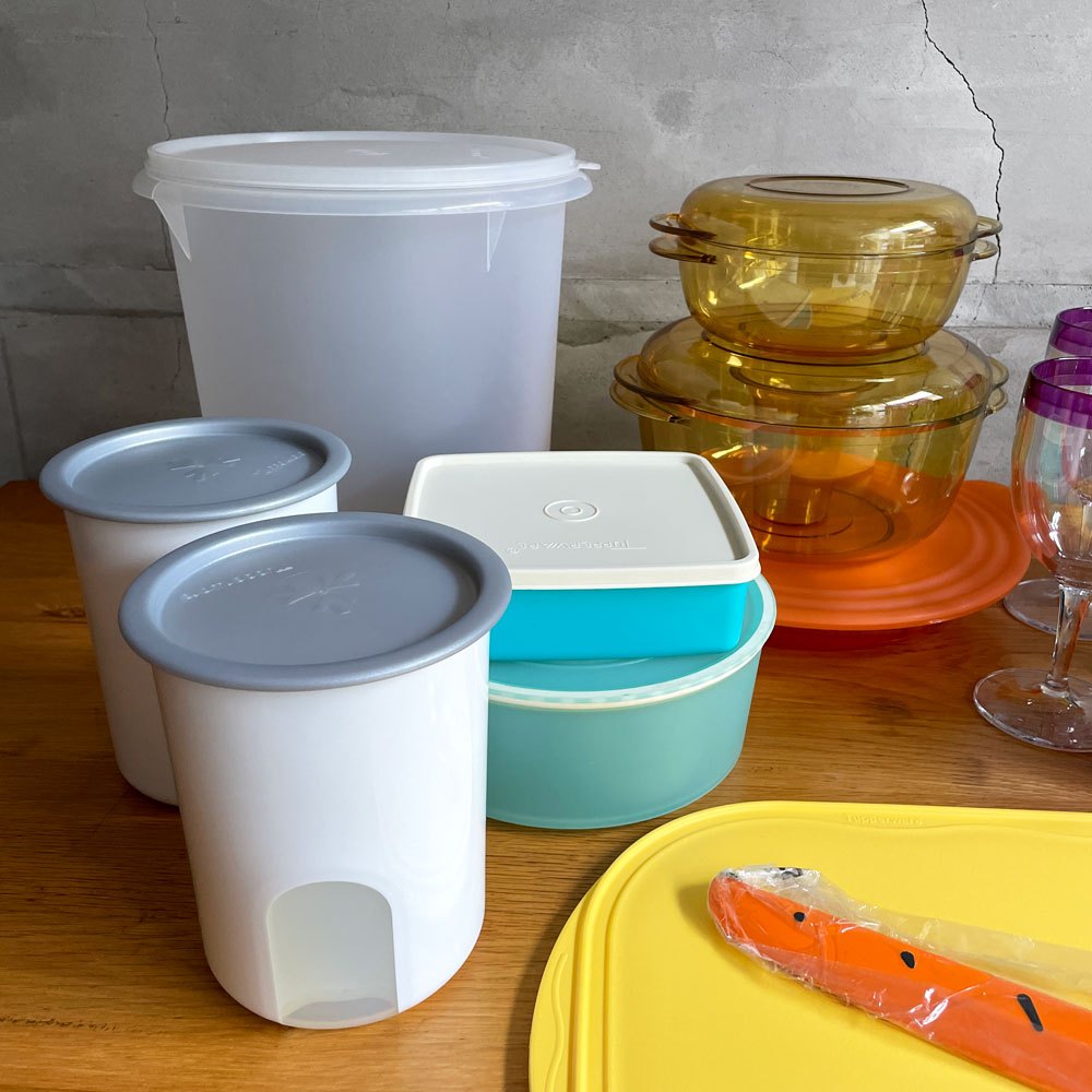 タッパーウェア Tupperware キッチンツール 保存容器 食器等 バラエティセット まとめ売り 計19個 アメリカ ♪