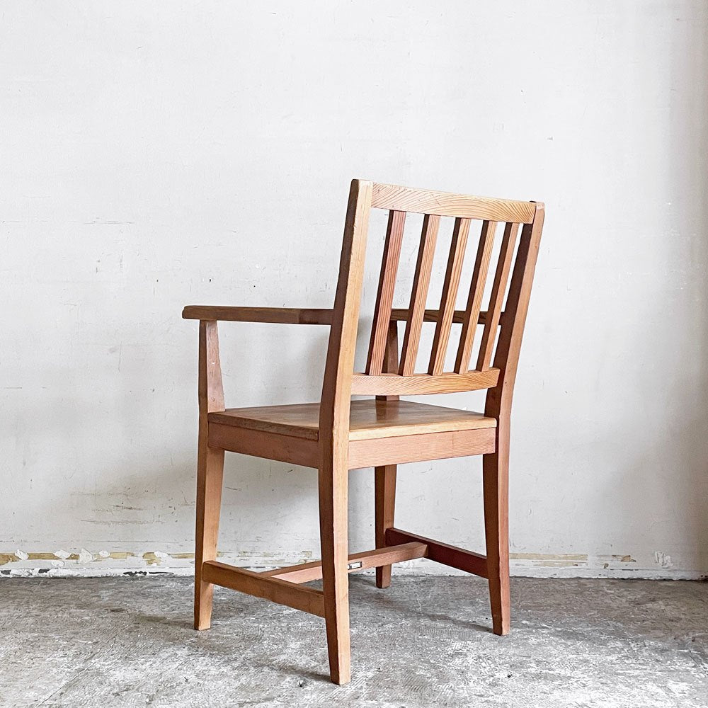 北の住まい設計社 ミッションアームチェア Mission arm chair ダイニングチェア 板座 パイン材 ナチュラル ■