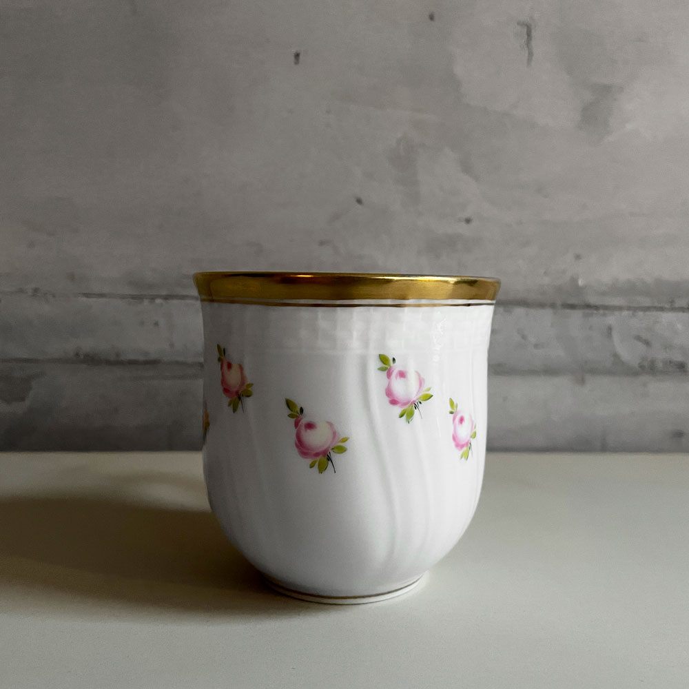 ヘレンド Herend 朝露の小薔薇 ミッドマグ 200ml 金彩 白磁食器 ハンドペイント ハンガリー 定価￥36,300- ♪