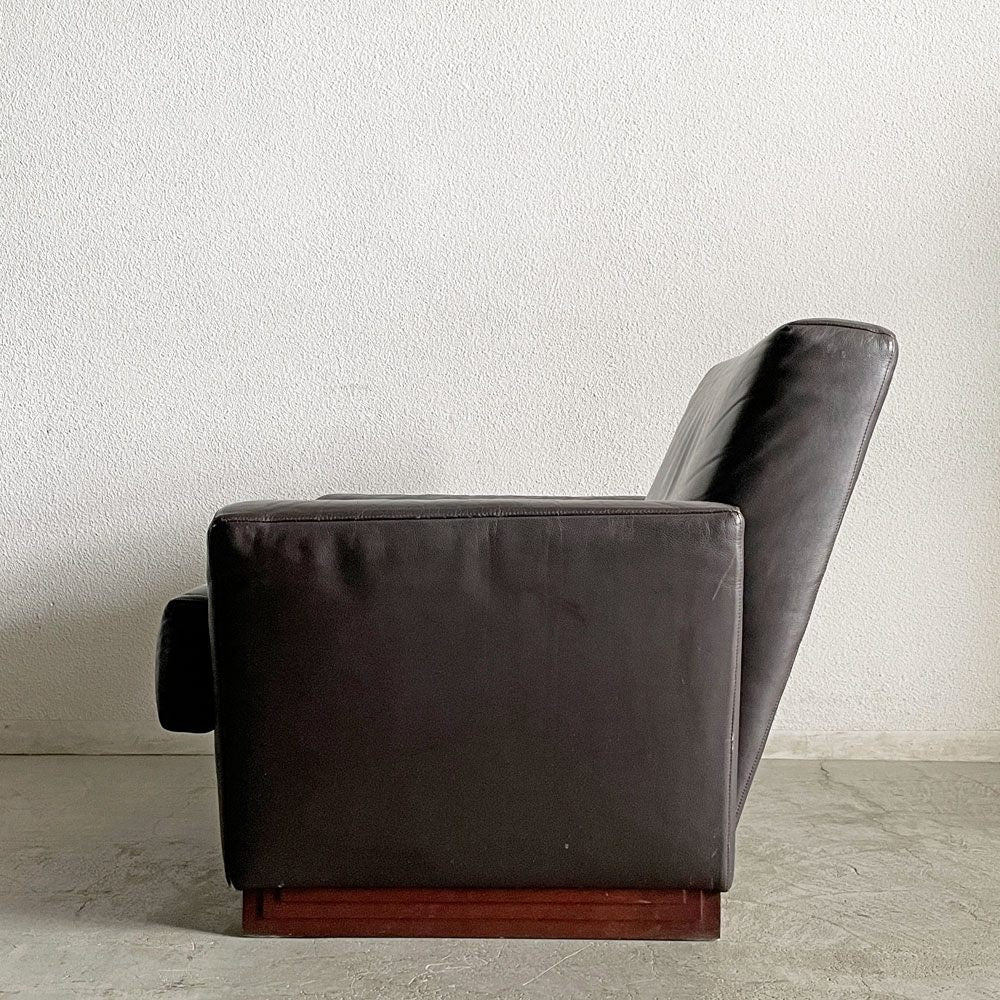 Cassina カッシーナ 622 IMPERIAL TOKYO インペリアルトーキョー 1人掛けソファ 1PSOFA 本革 帝国ホテル フランク・ロイド・ライト 廃番 B 〓