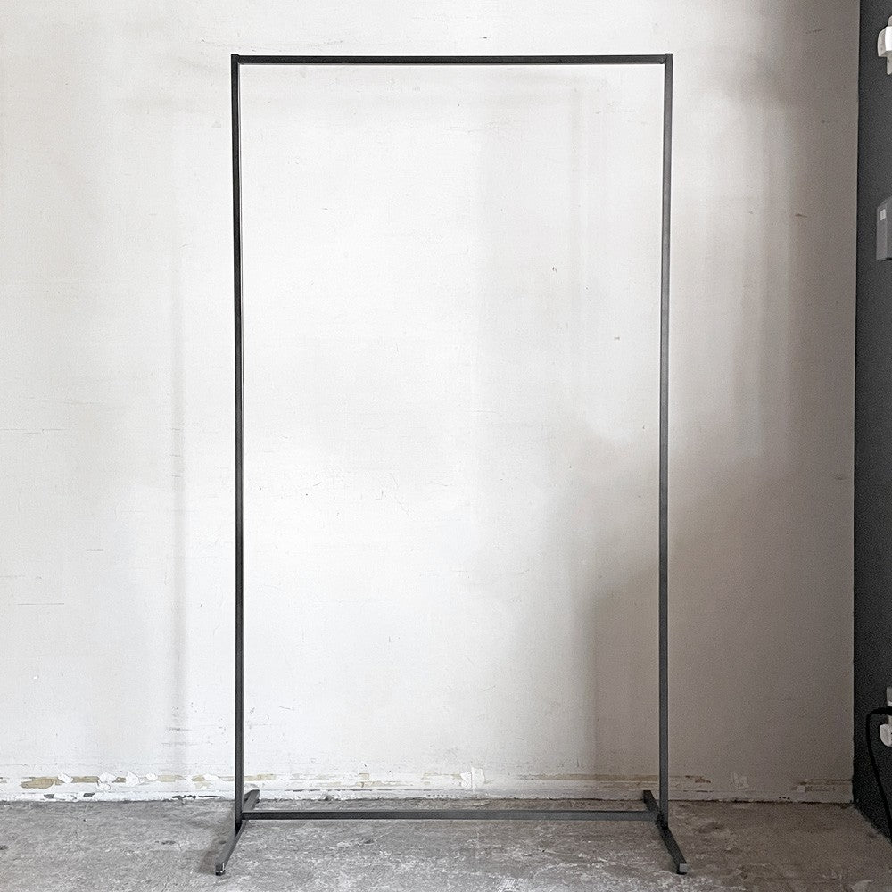 七彩 NANASAI シンプル デザイン ハンガーラック 黒皮風塗装 LIMシリーズ 幅90cm スチール 国産 ■