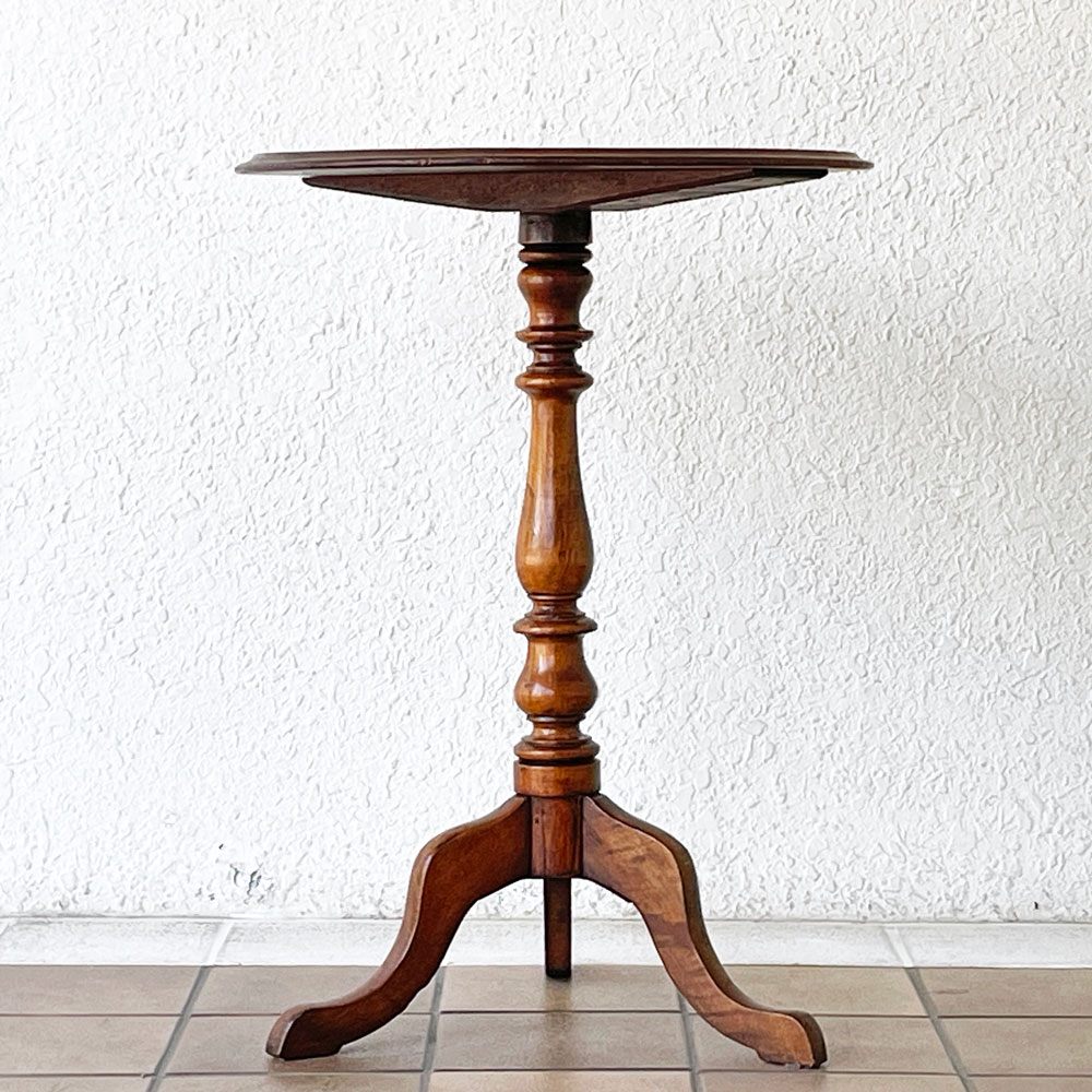 ロイズアンティークス Lloyd's Antiques UKビンテージ ソファサイドティーテーブル オーク材 Φ50cm 花台 ディスプレイテーブル 英国家具 ◇