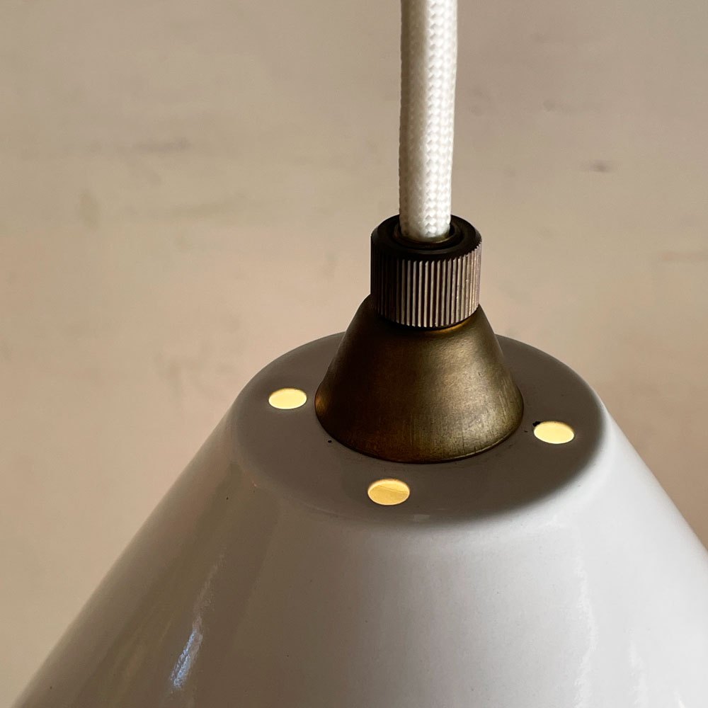 イデー IDEE ホーロー ペンダントライト PORCELAIN ENAMELED IRON LAMP ホワイト インダストリアルデザイン ■