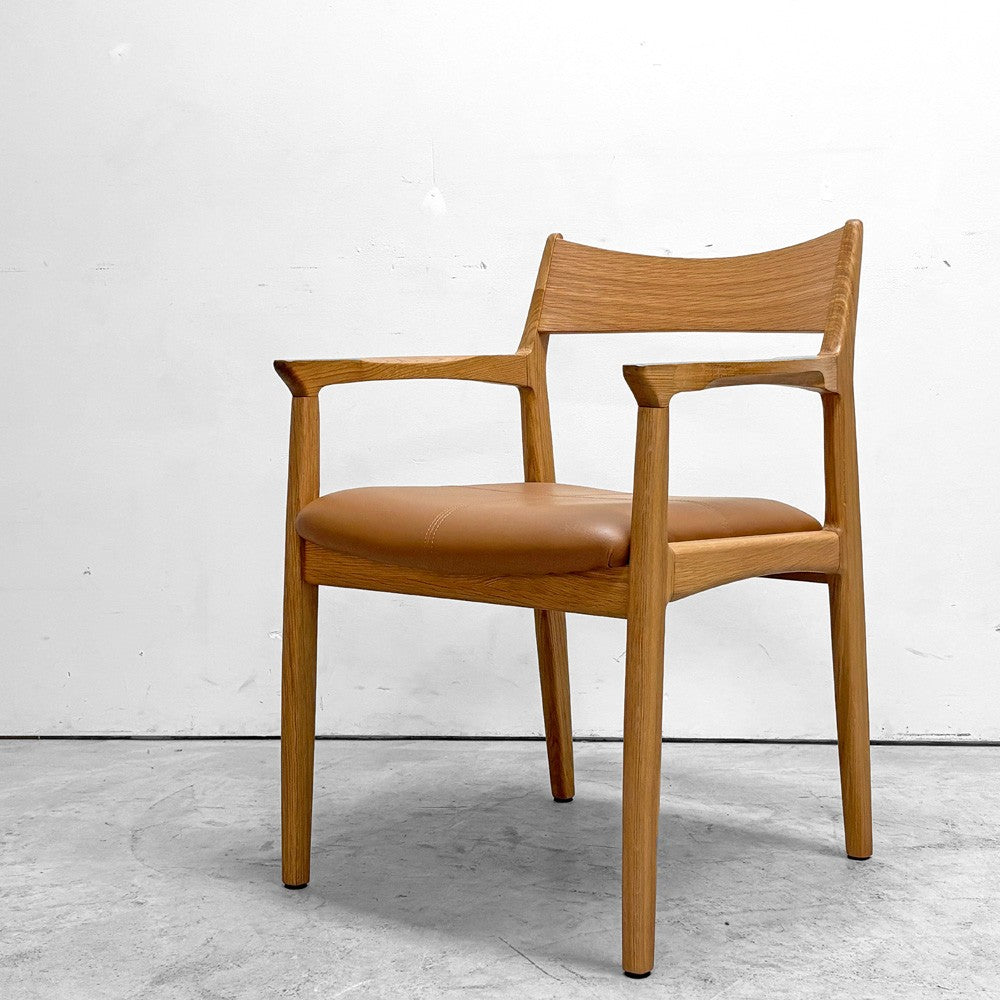 ノーウェアライクホーム NOWHERE LIKE HOME オーウェン OWEN ダイニングアームチェア Dining Arm Chair オーク材 PVCレザー ●