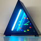 ニューネオンクロック New Neon Clock トライアングル ブラックライト クロック 80's ビンテージ ポストモダン 置時計 美品 ●
