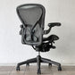 ハーマンミラー Herman Miller アーロンチェア クラシック Bサイズ ポスチャーフィット フル装備 グラファイトベース デスクチェア オフィスチェア ◇