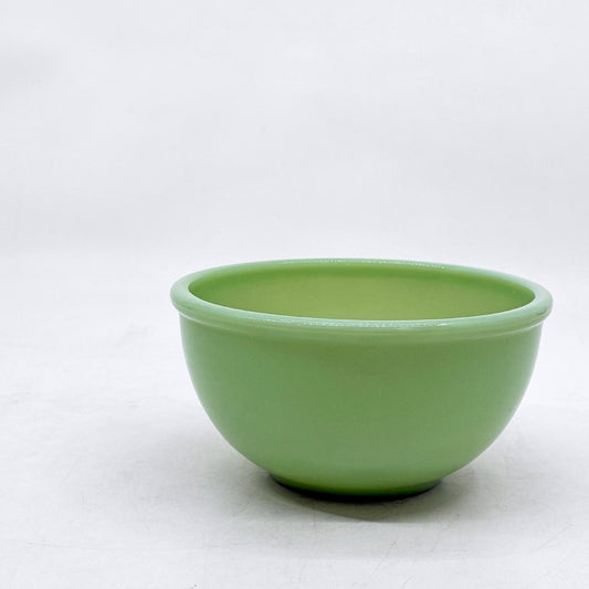 ファイヤーキング FIRE KING ジェダイ JADE-ITE ビーデッドエッジボウル 12.5cm ミルクガラス USビンテージ アンカーホッキング ●