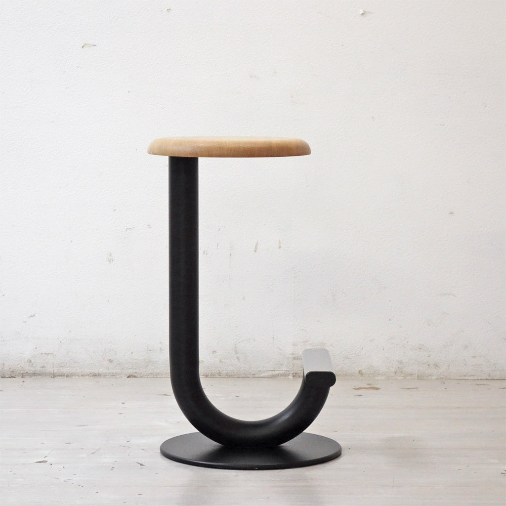 デサルト DESALTO ストロング STRONG カウンタースツール ミディアム ユージェニー・キトレ Eugeni Quitlet Cassina取扱  A ●