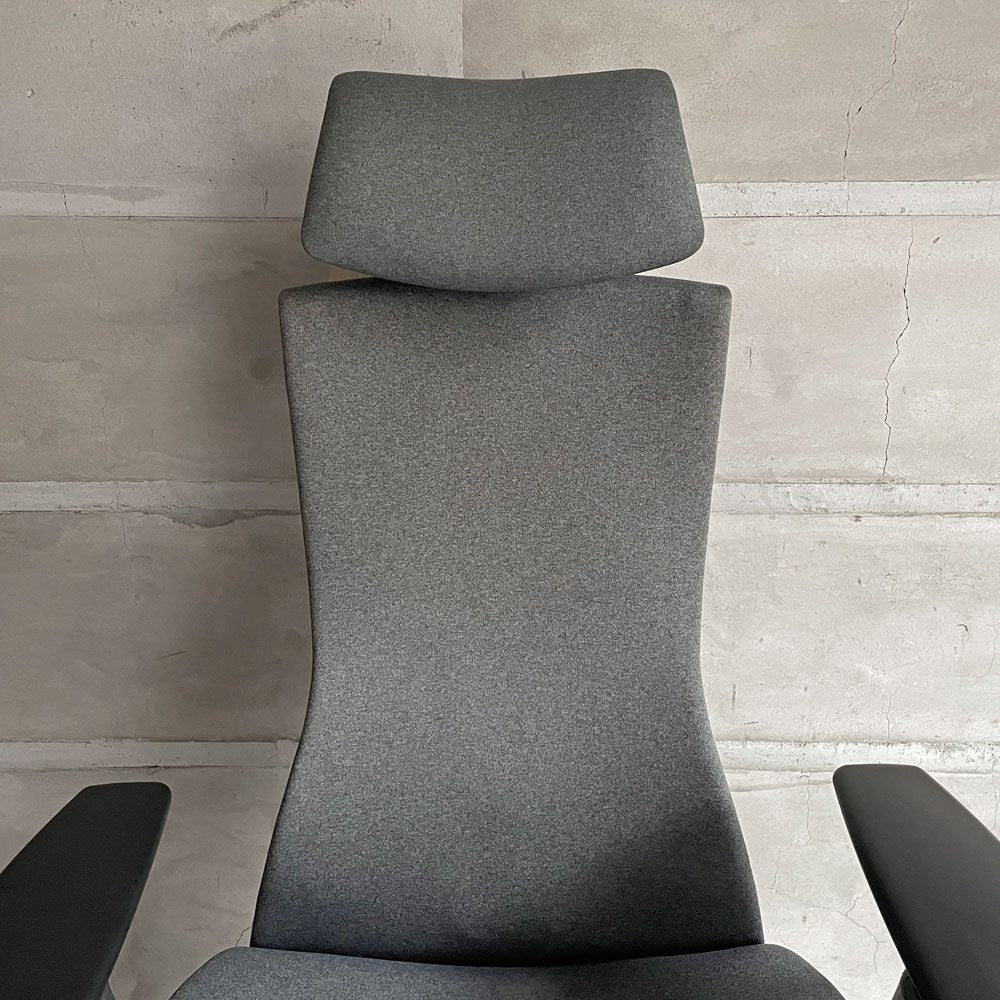 ハーマンミラー Herman Miller エンボディチェア Embody ヘッドレスト付き デスクチェア オフィスチェア シンクダークカーボン ファブリック ジェフ・ウェバー＆ビル・スタンフ 参考定価￥363,000- ♪