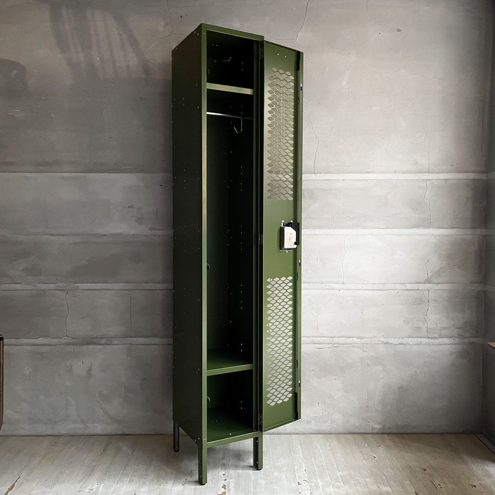 WHOLE EQUIPMENT CATALOG ジェネラルスチールロッカー シングル カーキ スチールキャビネット インダストリアル 店舗什器 廃番 ♪