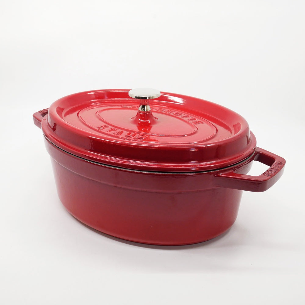 ストウブ STAUB ピコ ココット オーバル 両手鍋 レッド 27cm 鋳物 キャセロール ガス オーブン IH対応 フランス 定価40,700 ●