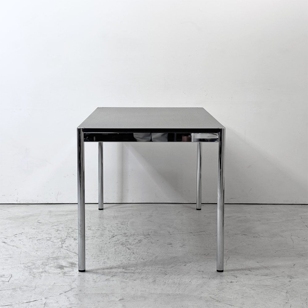 USMモジュラーファニチャー USM Haller USMハラーテーブル ワーキングデスク ダイニングテーブル オーク材 アジャスター付き ブラック W150×D75×H72cm ●